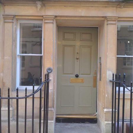 Pass The Keys Stylish 2 Bed Eco Flat In The Heart Of Bath Appartement Buitenkant foto