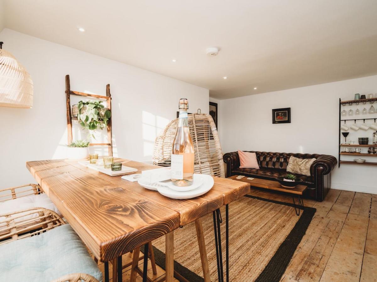 Pass The Keys Stylish 2 Bed Eco Flat In The Heart Of Bath Appartement Buitenkant foto